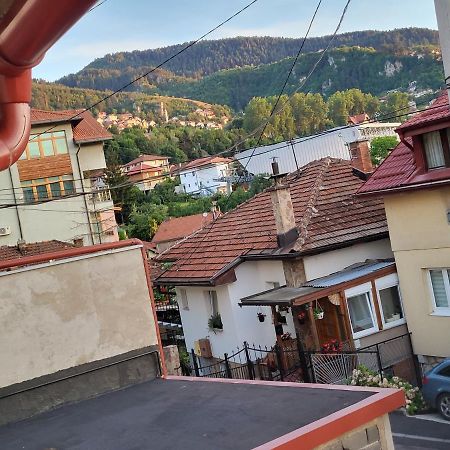 Deluxe Katana Dream House Old Town, With Parking Garage Apartment Sarajevo Ngoại thất bức ảnh